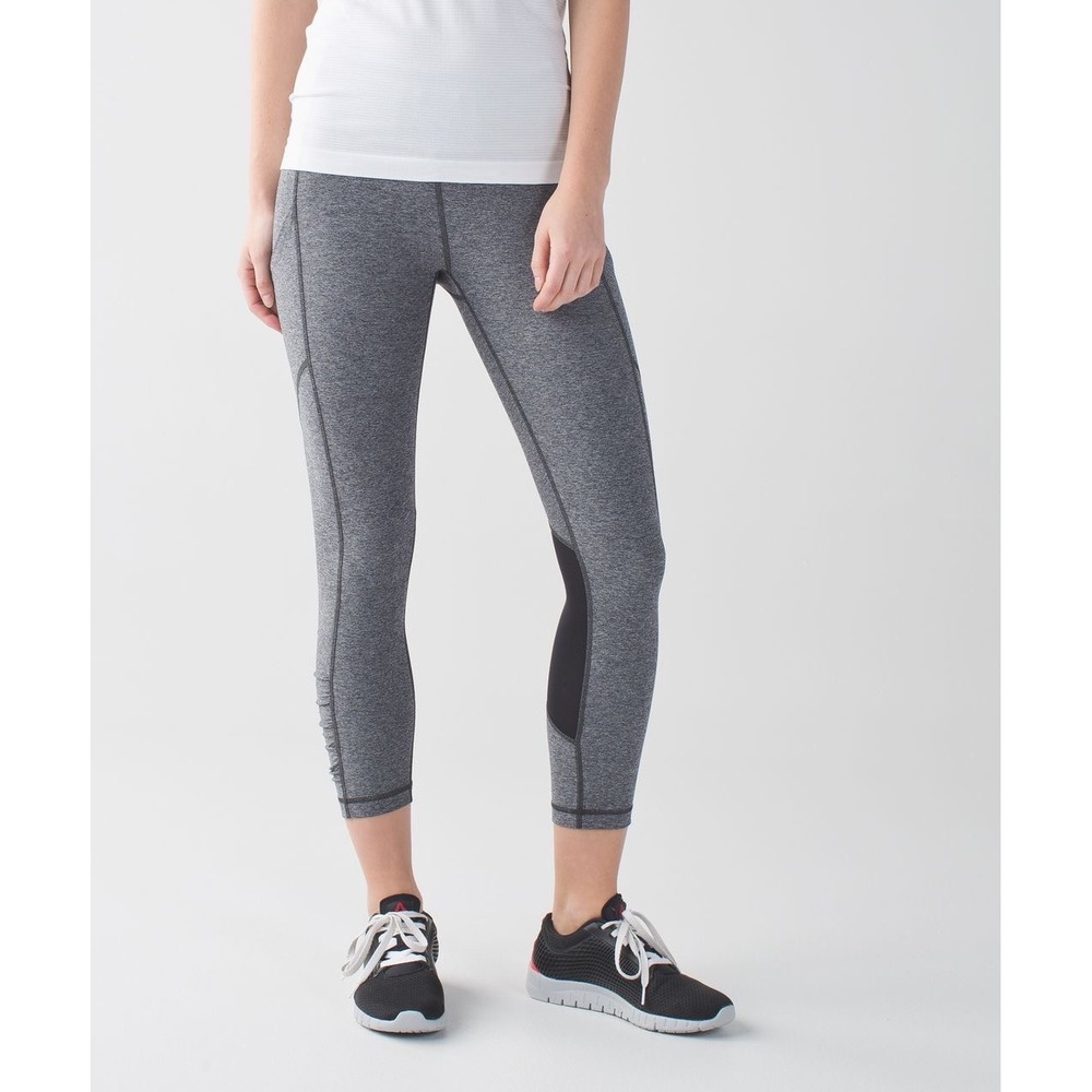 Lululemon Run Speed Track Crop Leggings Heathered Gray Black Mesh Size 4